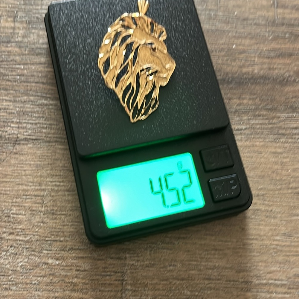 Lion 🦁 pendant 14 Kt gold - Picture 7 of 7